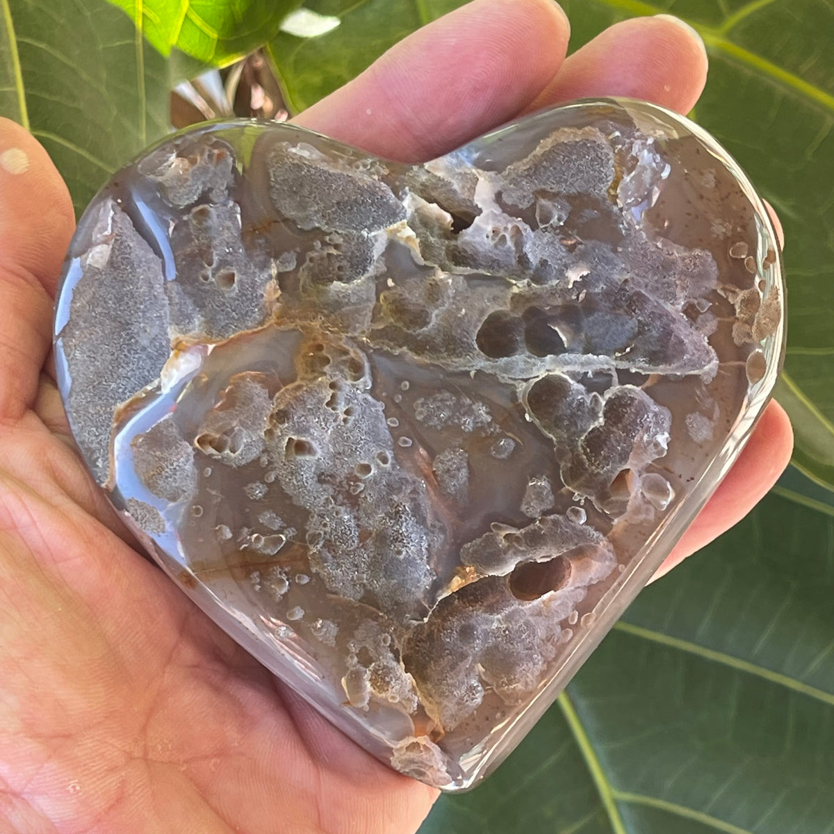 Pale Amethyst Heart 377g