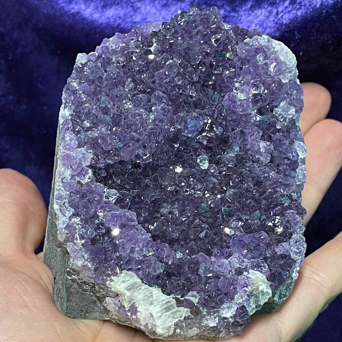 Stunning Amethyst Cave 554g - The Spirit of Life