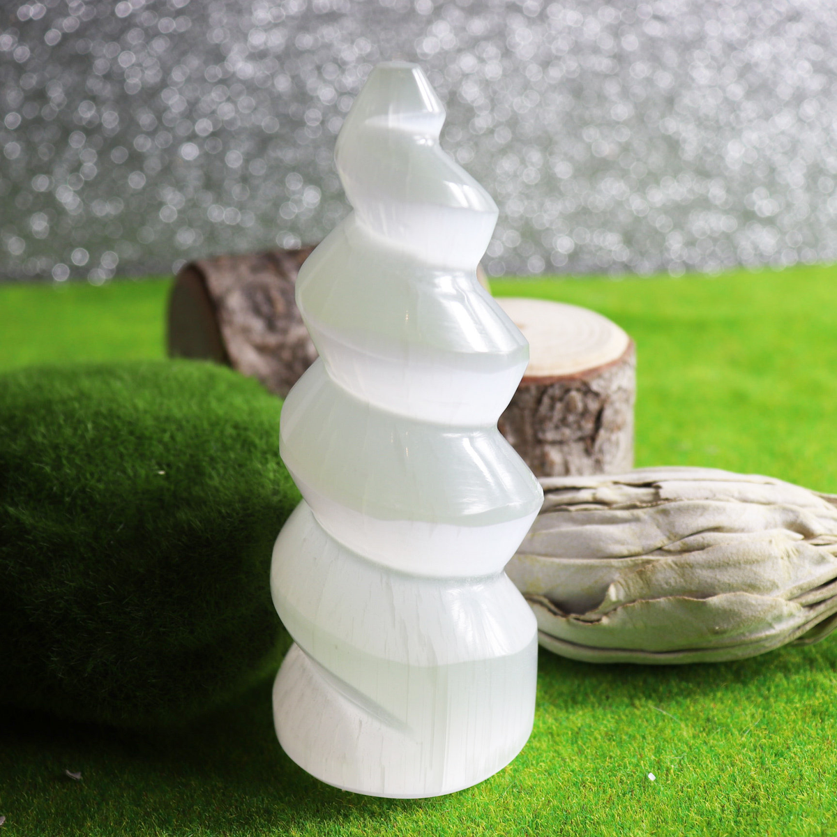 Selenite Spiritual Tower Unicorn Horn 20cm - The Spirit of Life