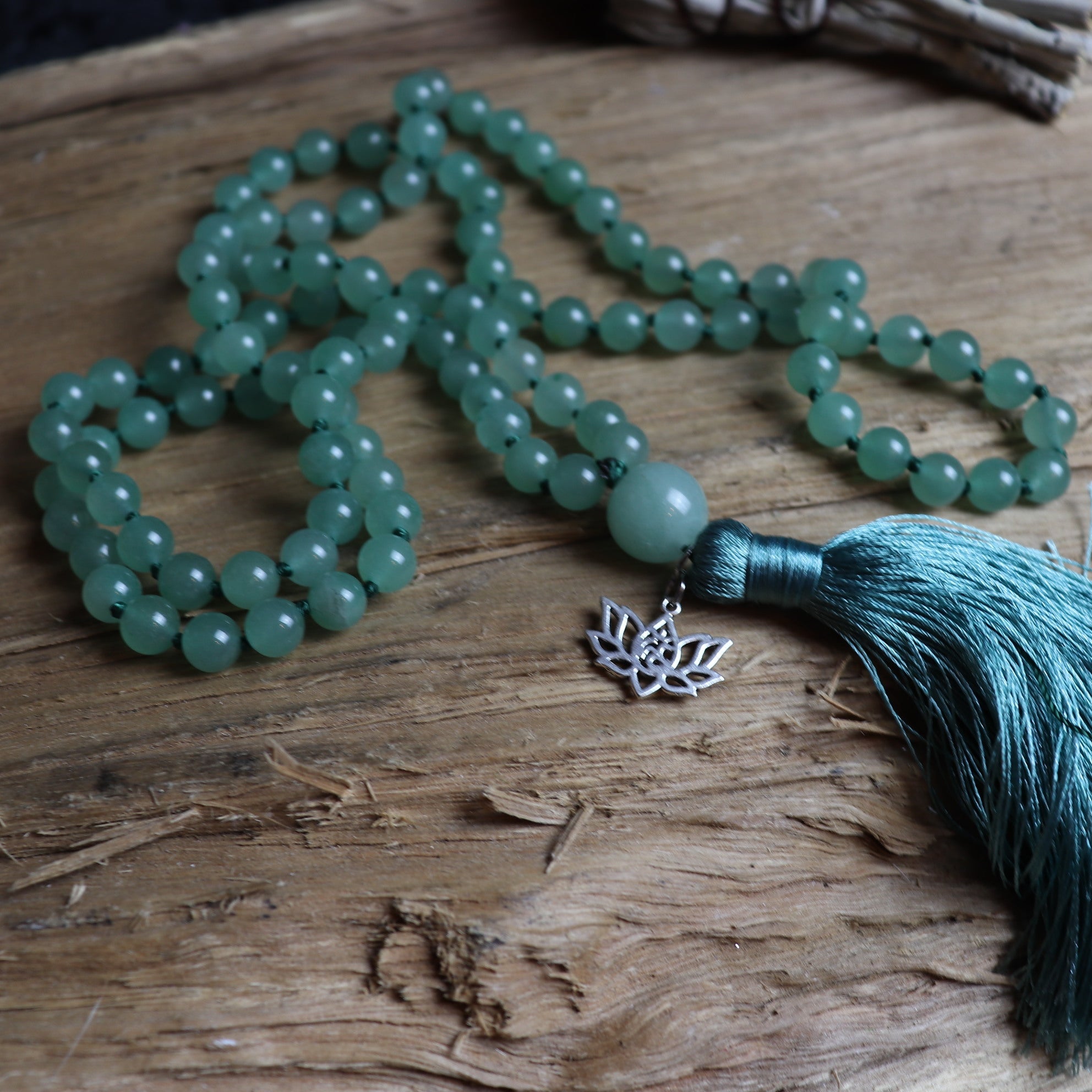 Comforting- 108 Green Aventurine Mala Beads Necklace - The Spirit of Life
