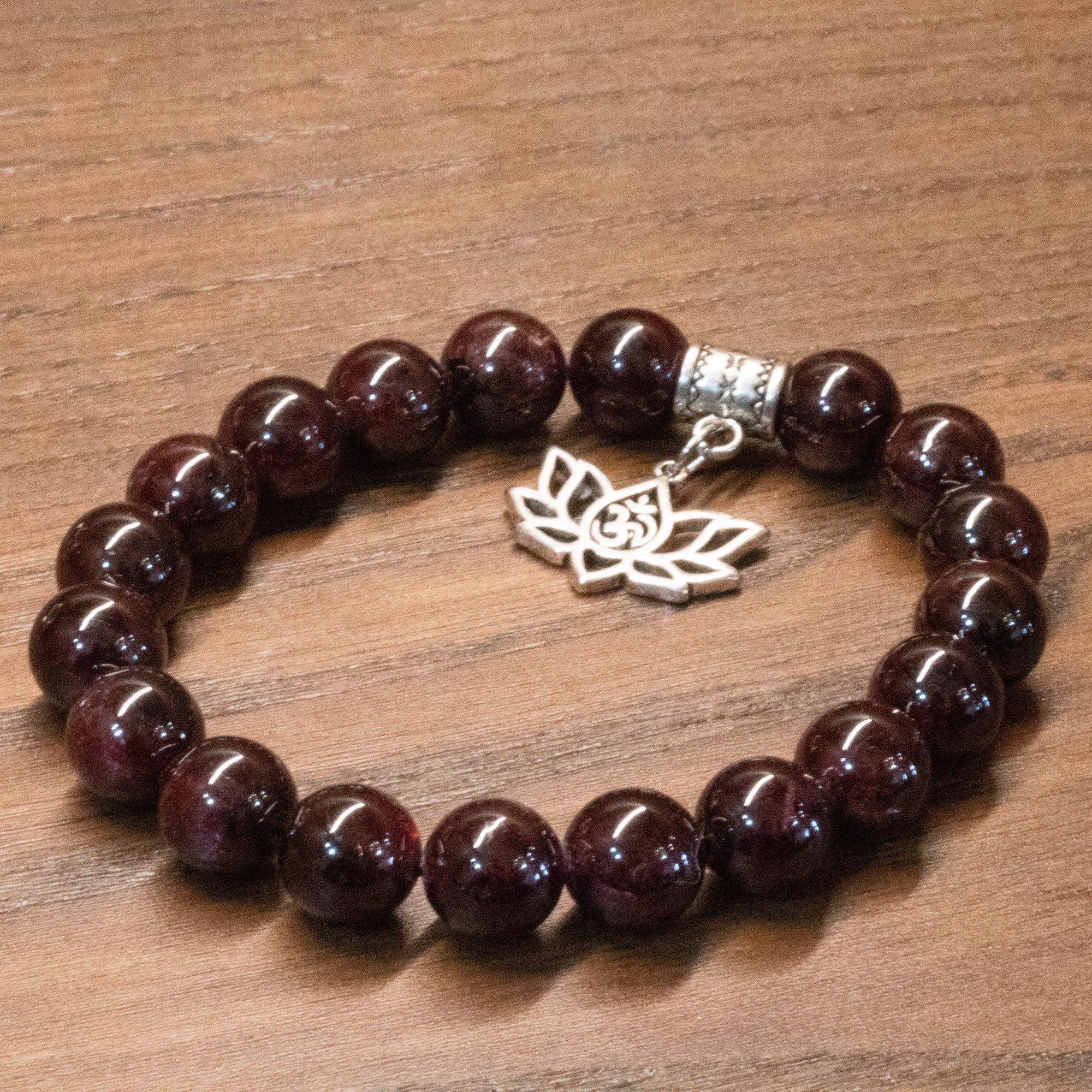 Handmade Garnet Bracelet - The Spirit of Life