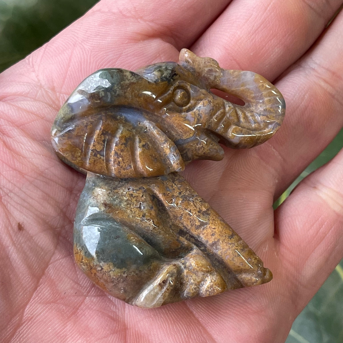 Hand-carved Agate Elephant 49g