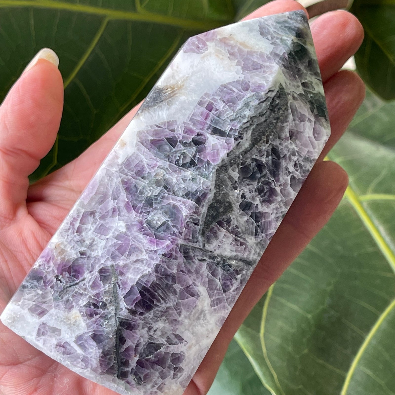 Fluorite Point 854g