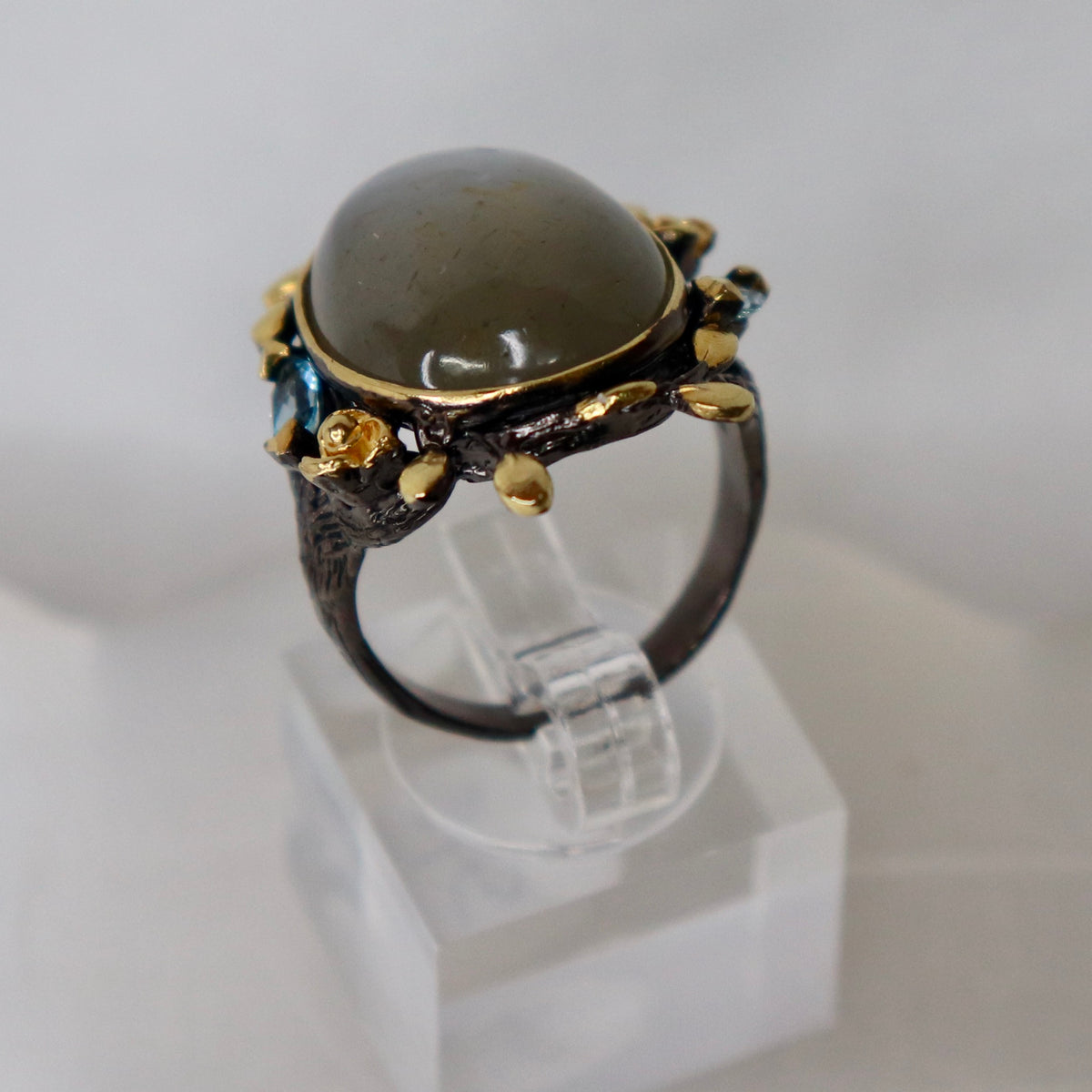 Cats Eye Sterling Silver Ring Sz 7.25 - The Spirit of Life