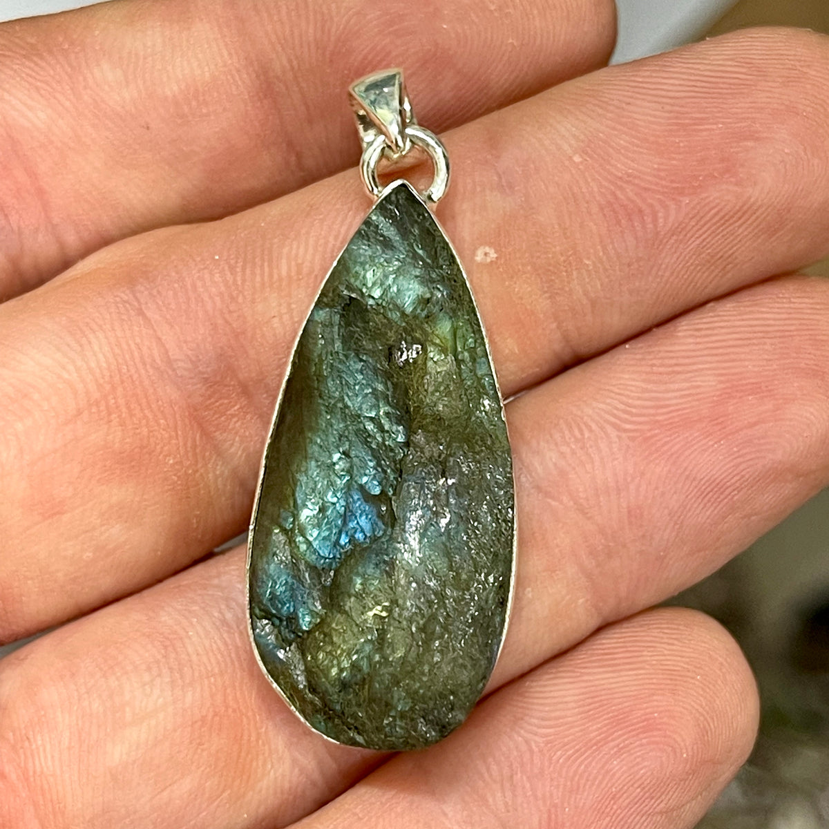Rough Labradorite Sterling Silver Pendant - The Spirit of Life