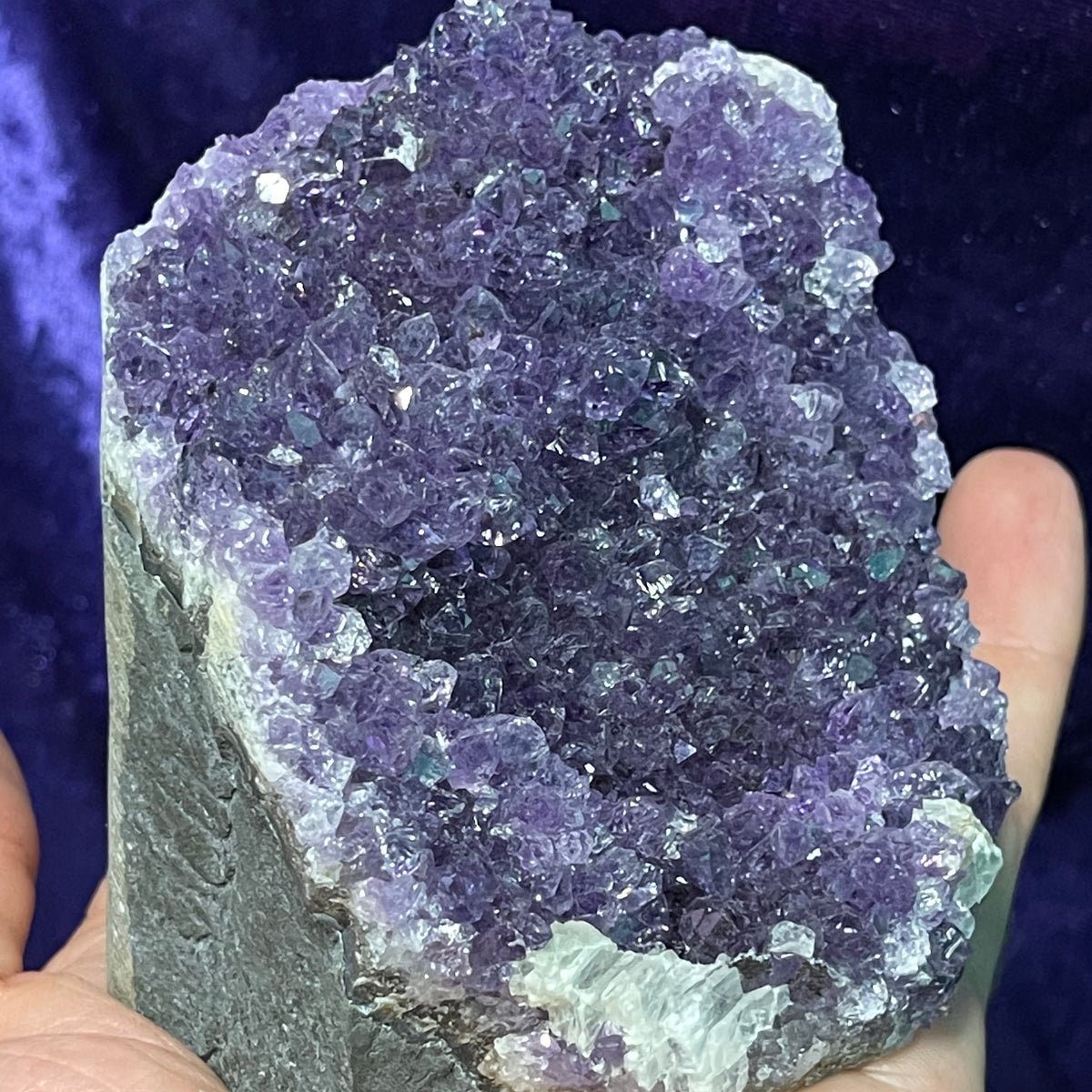 Stunning Amethyst Cave 554g - The Spirit of Life