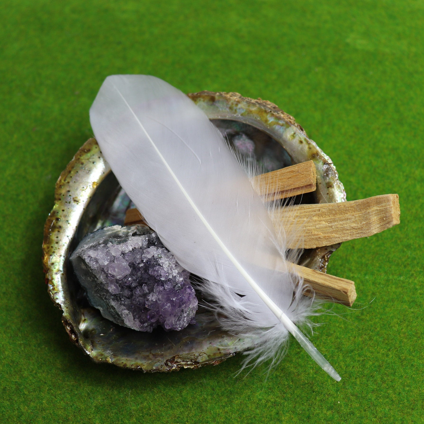 Palo Santo Spiritual Cleansing Kit with Natural Amethyst Crystal - The Spirit of Life