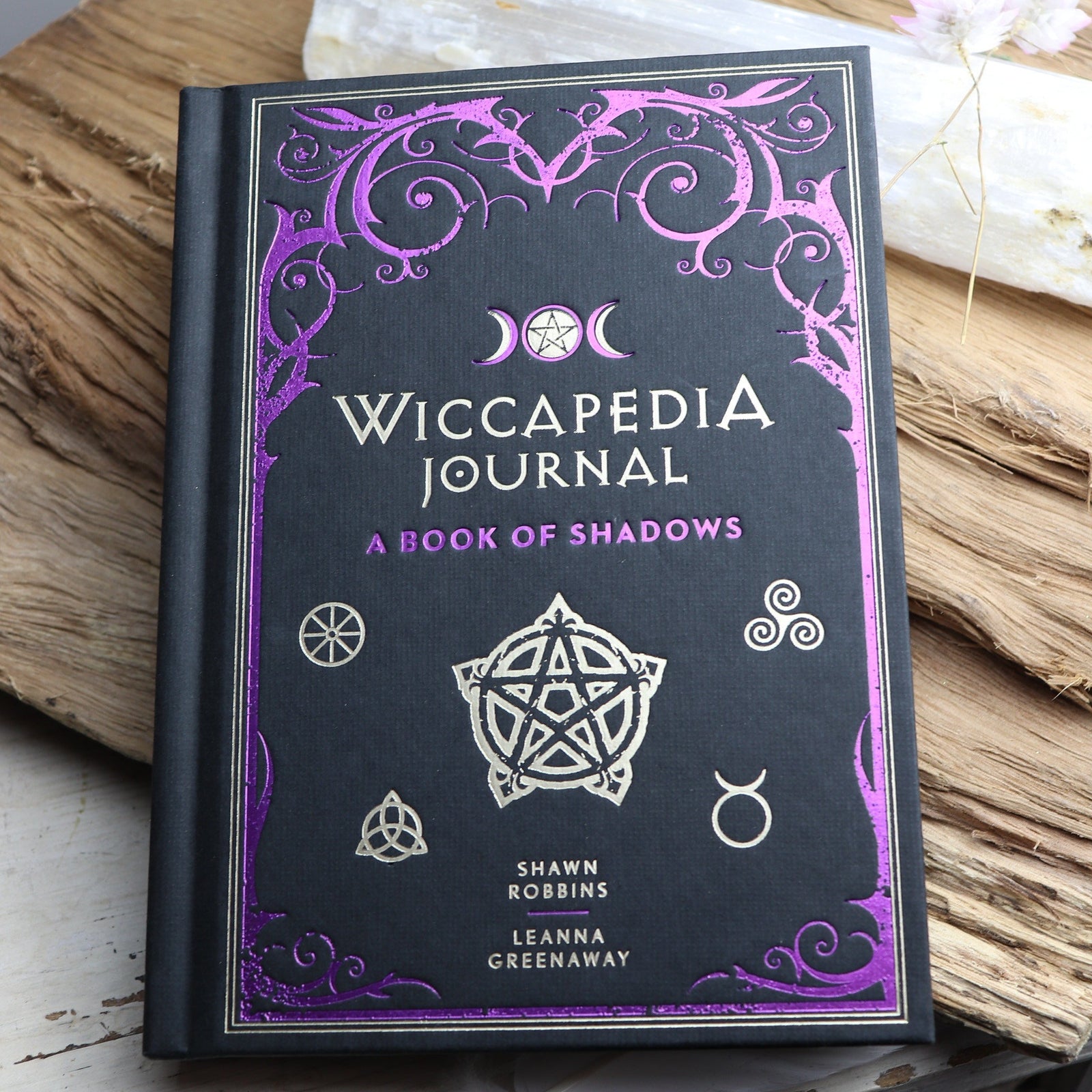 Wiccapedia Journal – A Book Of Shadows