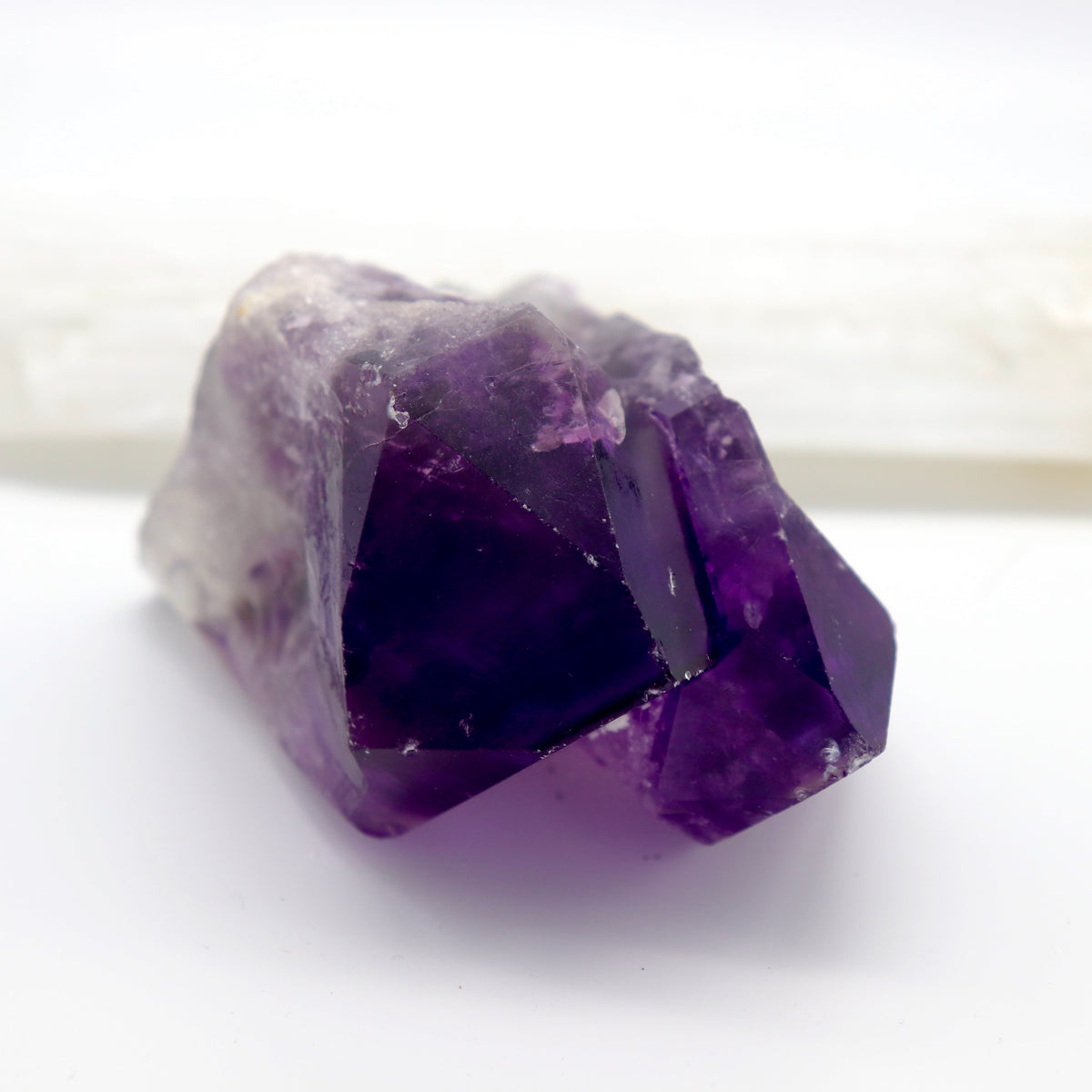 Amethyst Natural Point 587g - The Spirit of Life