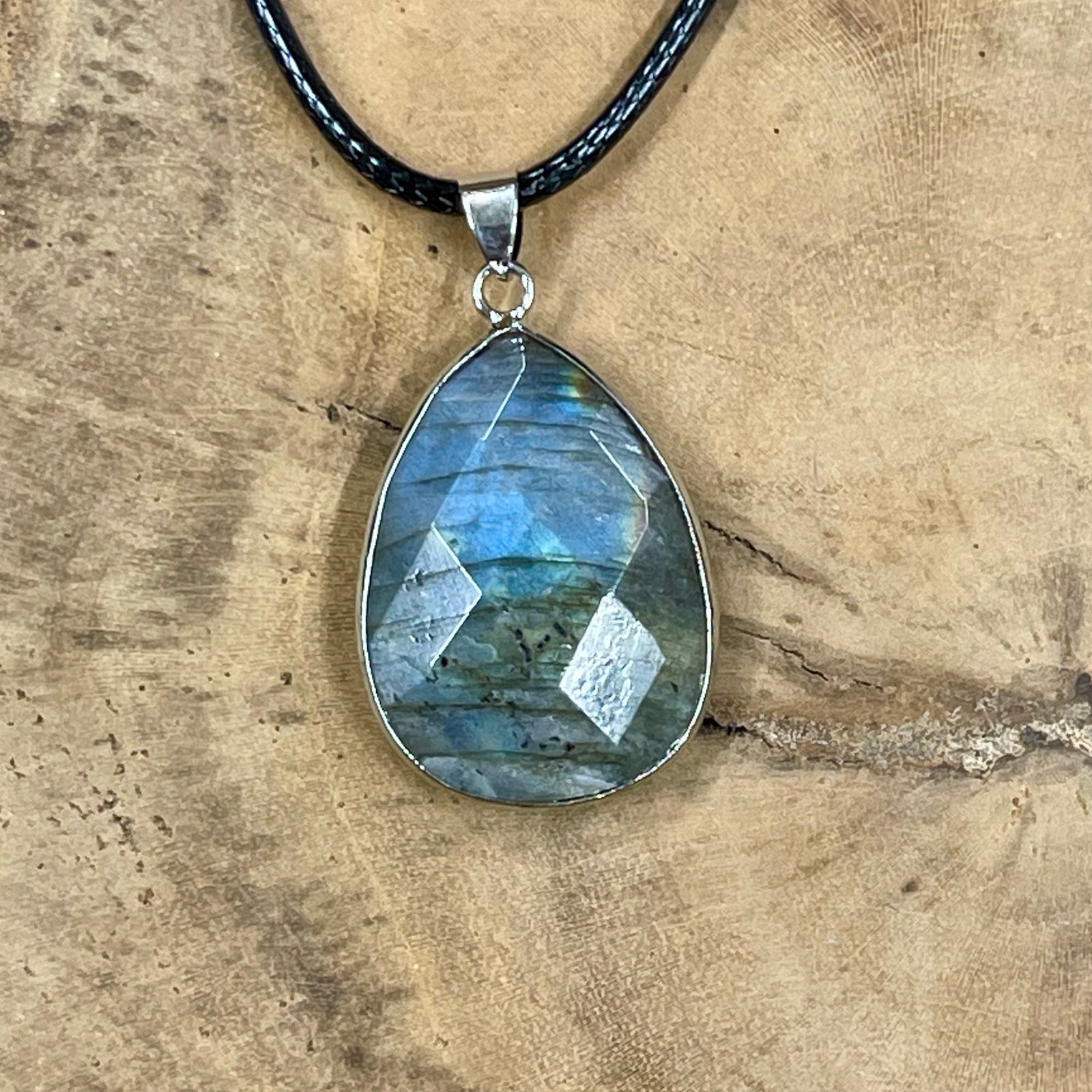 Labradorite Pendant