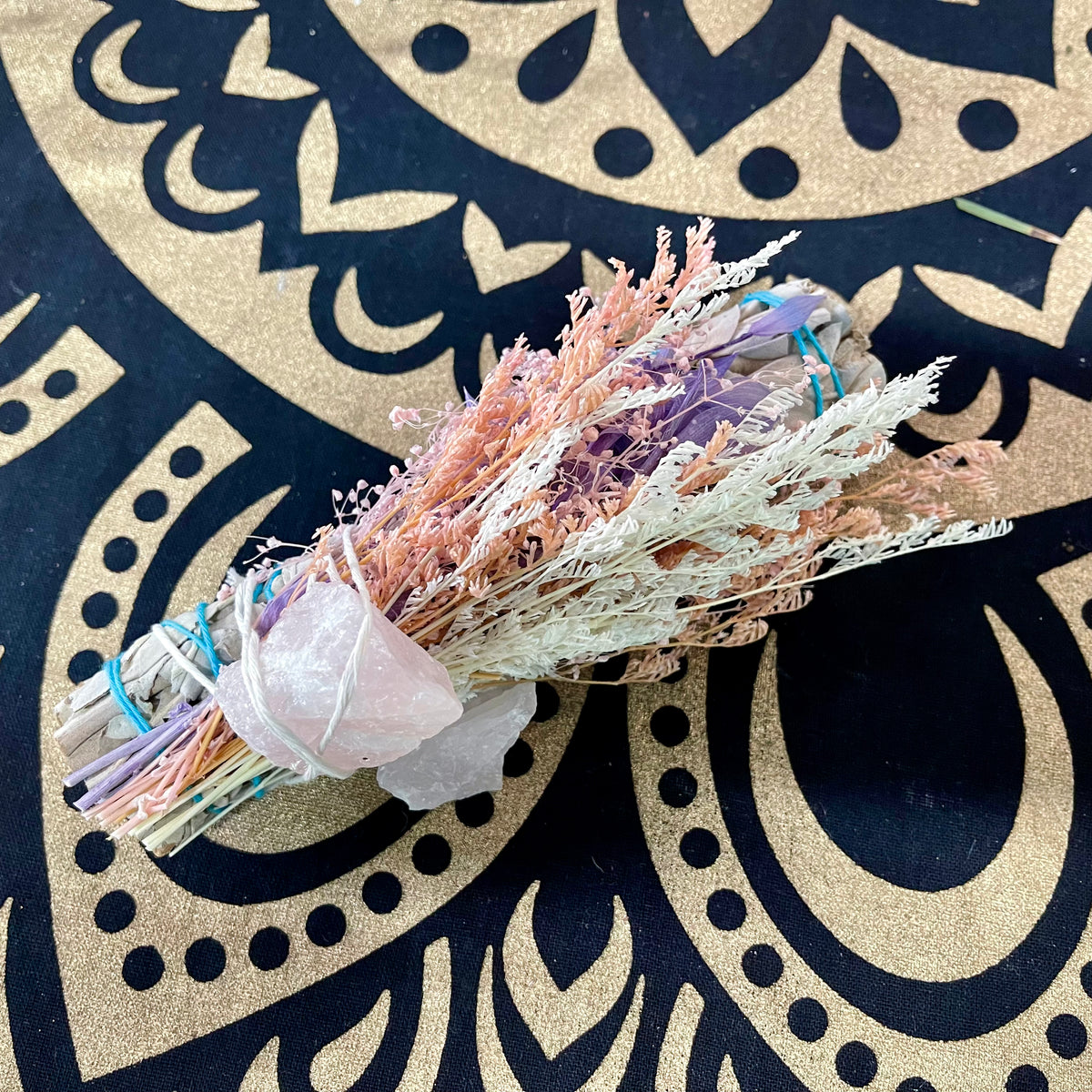 Rose Quartz Floral White Sage Smudge Wand - The Spirit of Life