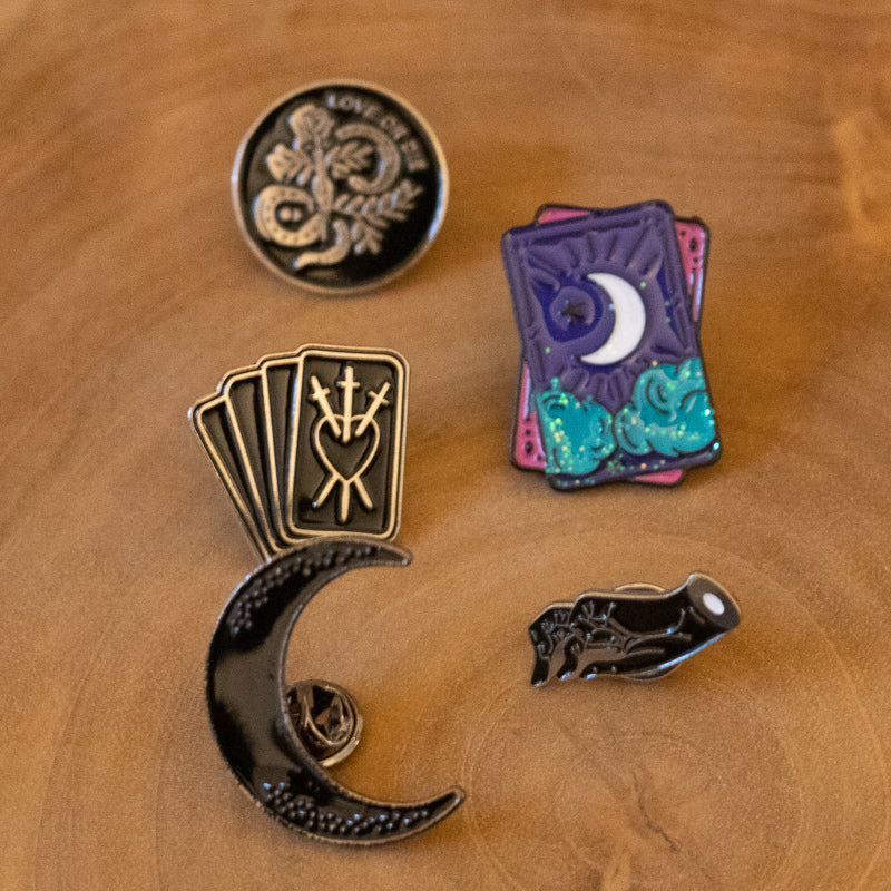 Witches Fashion Pins Set - The Spirit of Life
